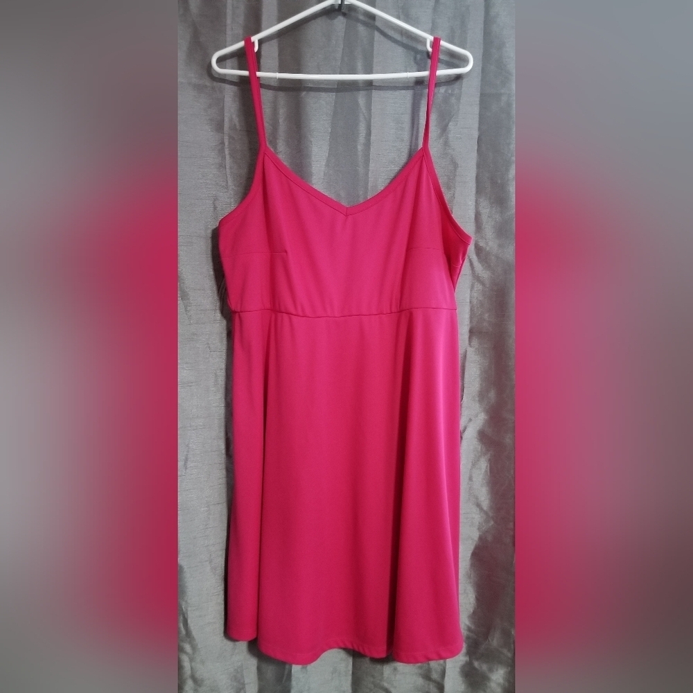 Torrid Adjustable Spaghetti Strap Lightweight Dress Label Reads Size 2 (18/20) - Picture 2 of 12
